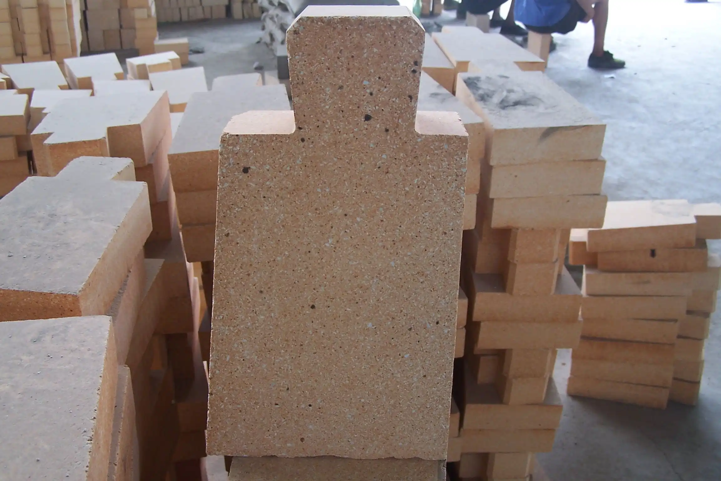 Pros and Cons of Clay Bricks That You Should Know